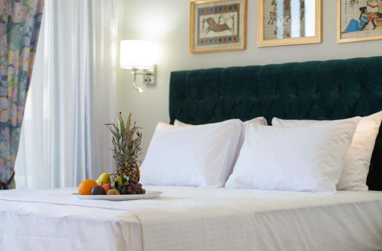 Light Blue Hotel Nea Kallikrateia Eksteriør billede