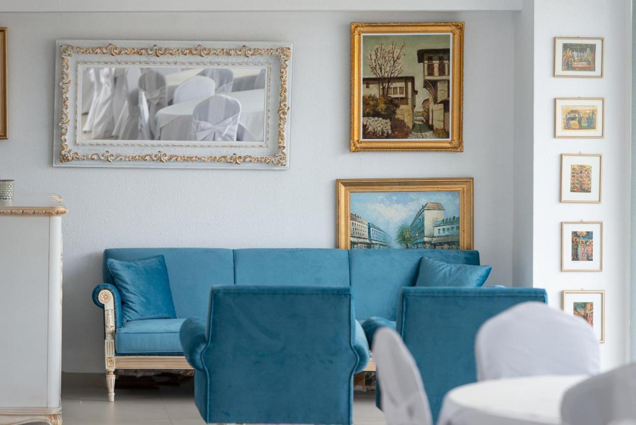 Light Blue Hotel Nea Kallikrateia Eksteriør billede