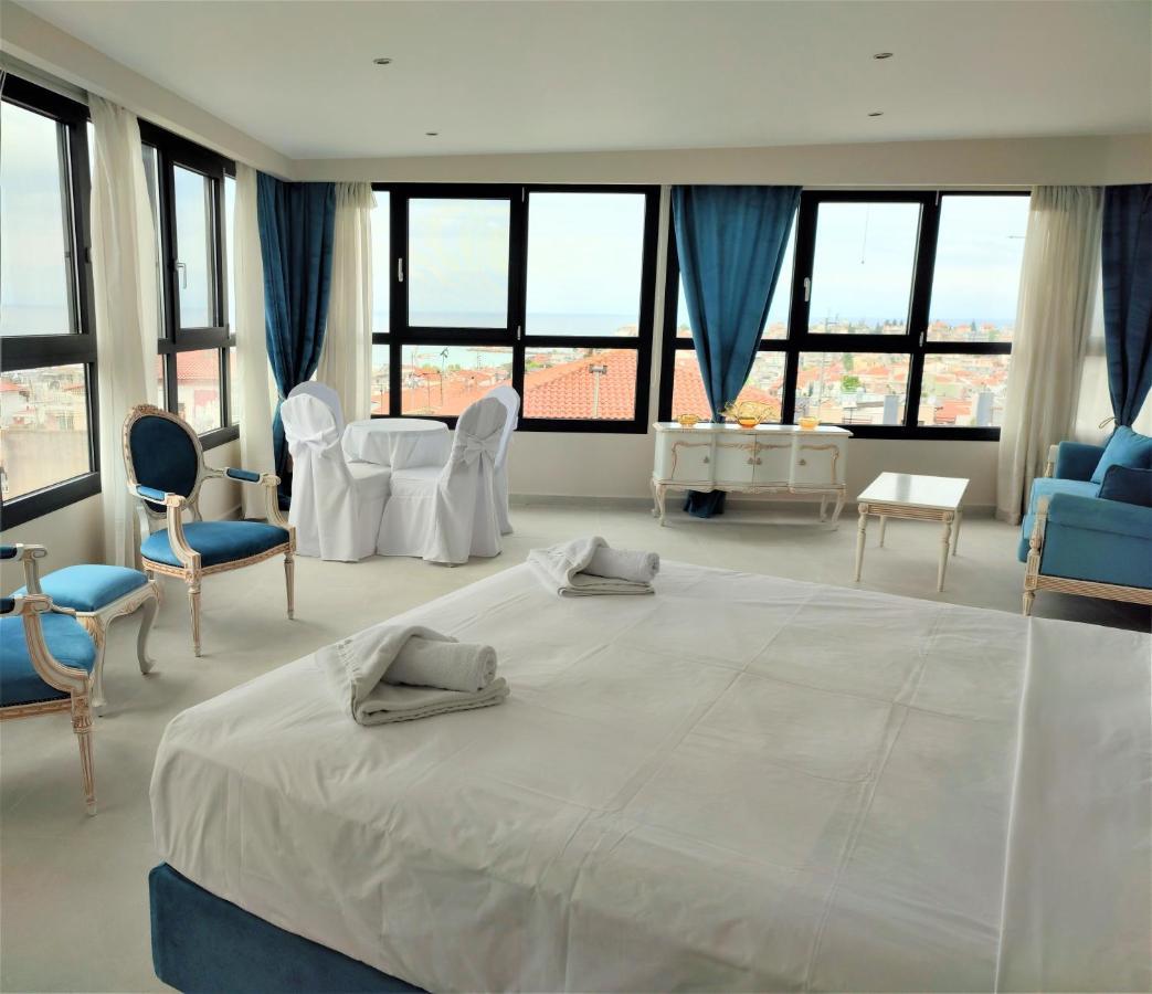 Light Blue Hotel Nea Kallikrateia Eksteriør billede